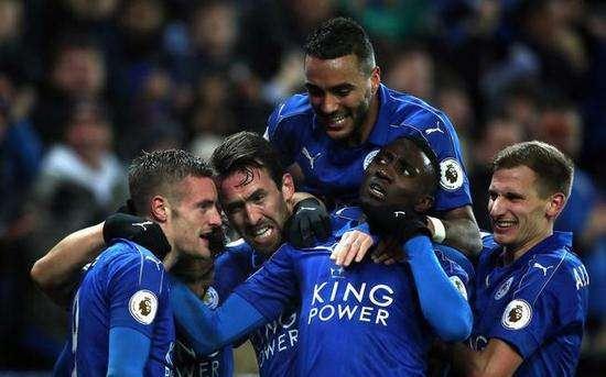  利物浦客场险胜热刺，萨拉赫梅开二度建功